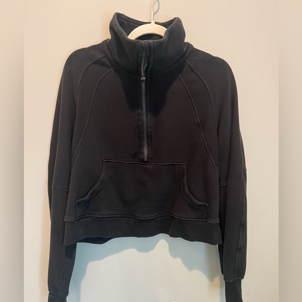 Lululemon half zip funnel neck scuba